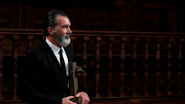 El humor de Javier Quero: Bertín Osborne entrevista a Antonio Banderas